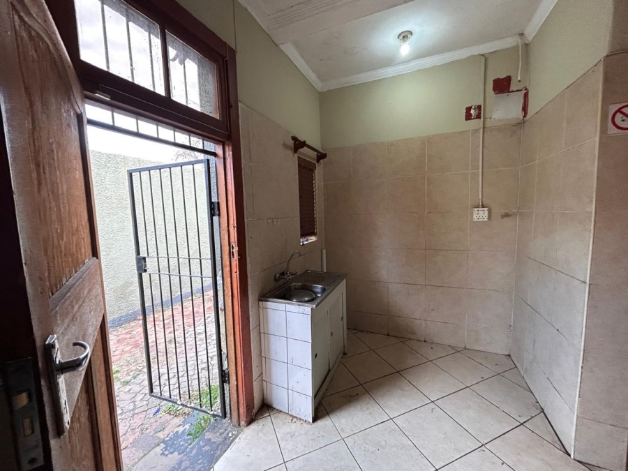 2 Bedroom Property for Sale in Potchefstroom North West